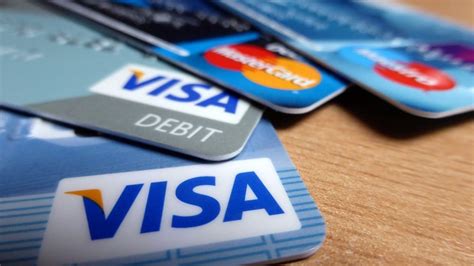 Pitfalls of Owning Multiple Credit Cards